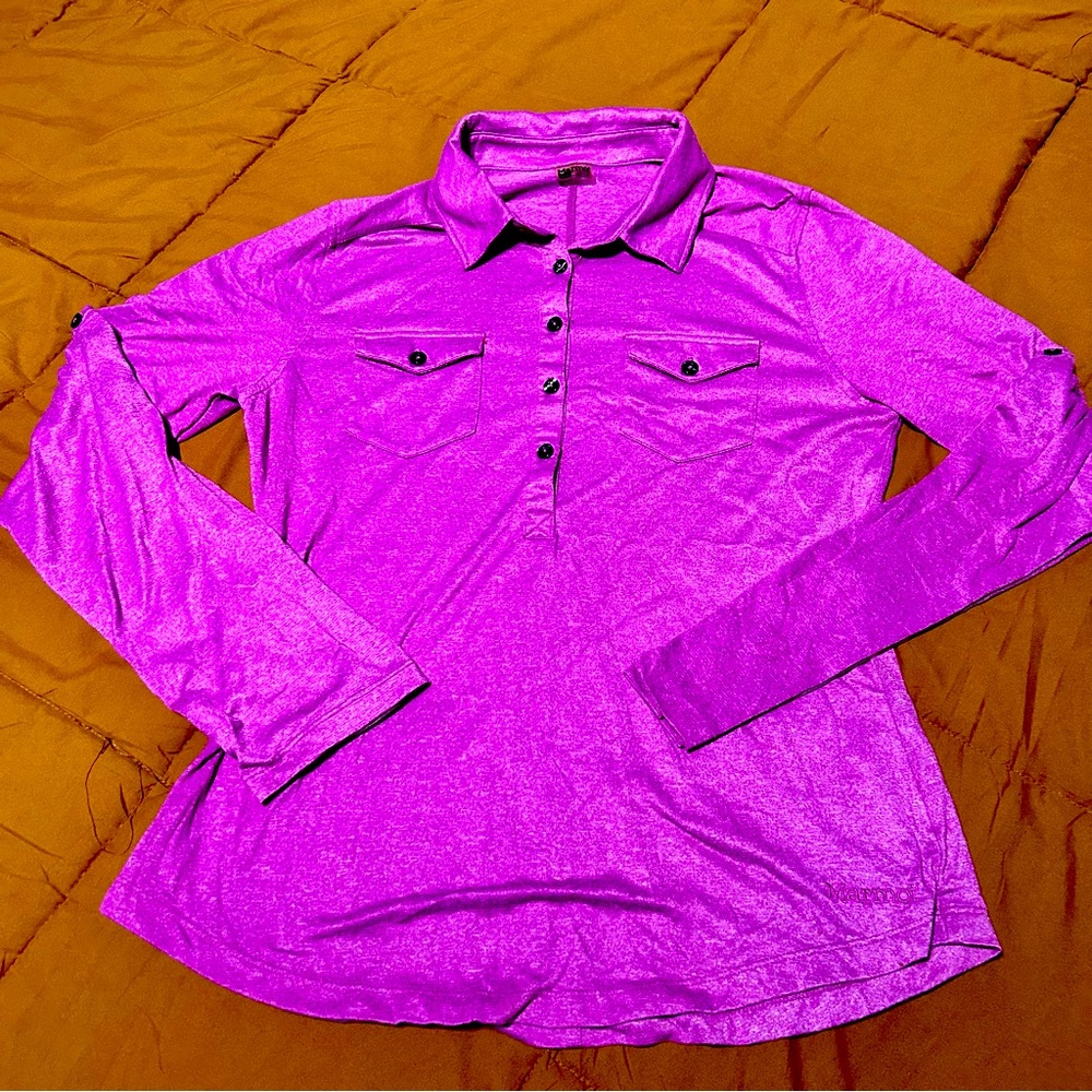 Women’s Marmot long sleeve button up shirt Size M